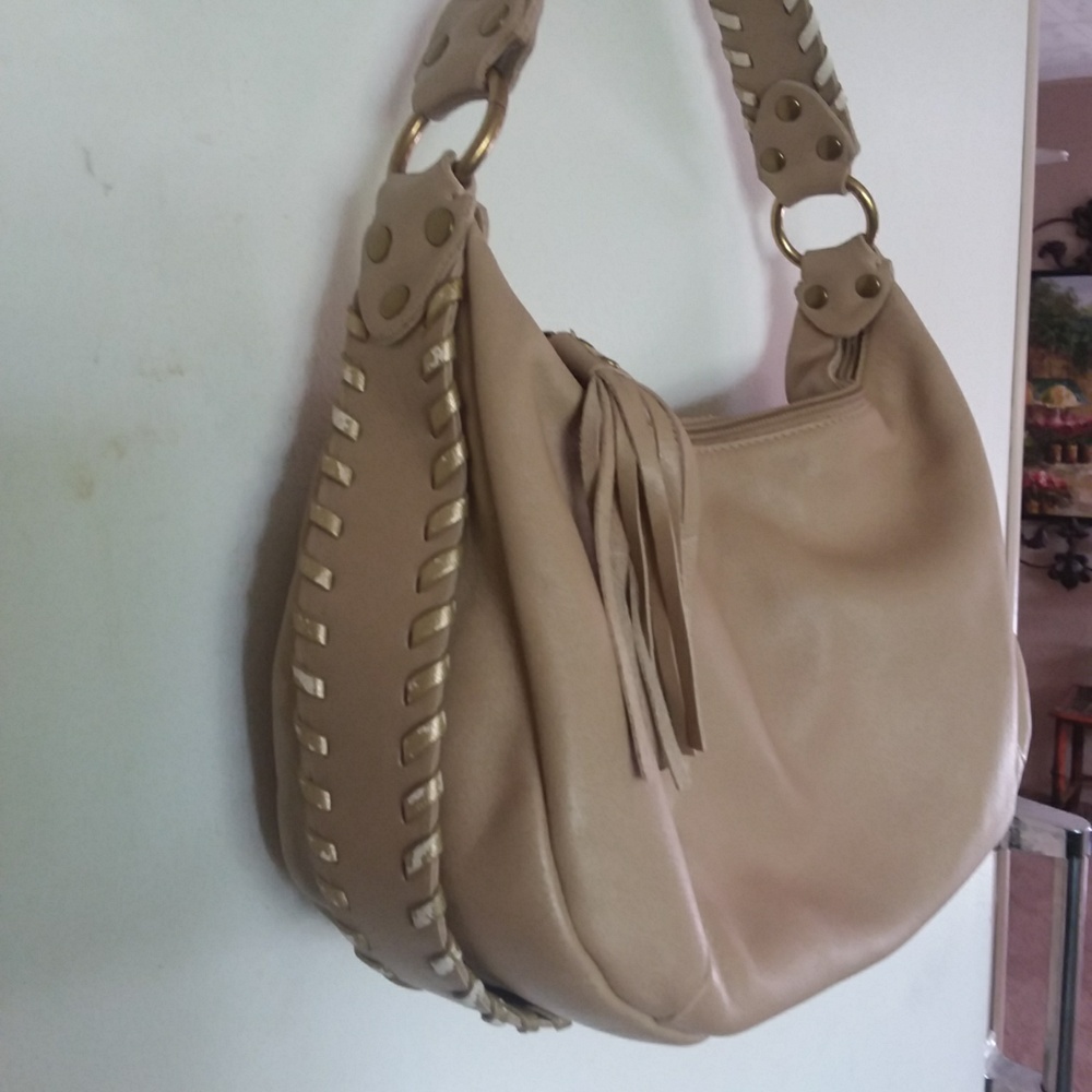 FOSSIL handbag like new. - Picture 2 of 7